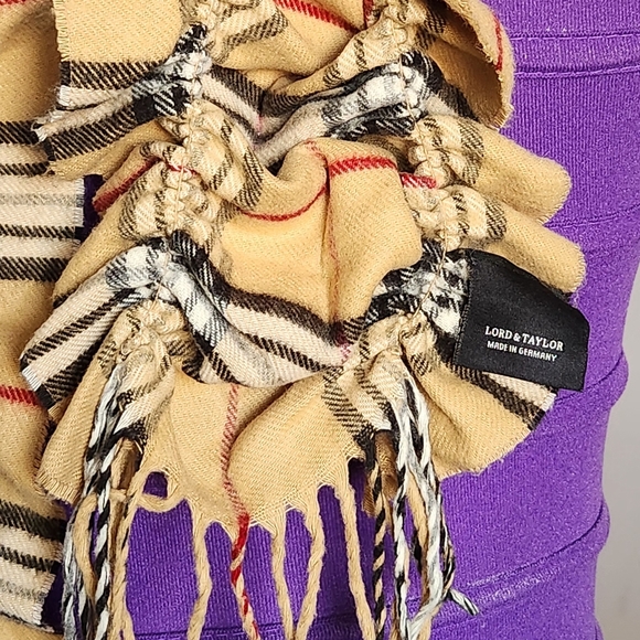 Lord & Taylor Womens Tan Plaid Scarf - Picture 6 of 12